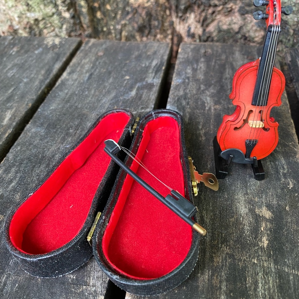 Mini Violín Collection Orisha Santeria Oshun Orisha Godless of the Water Violin